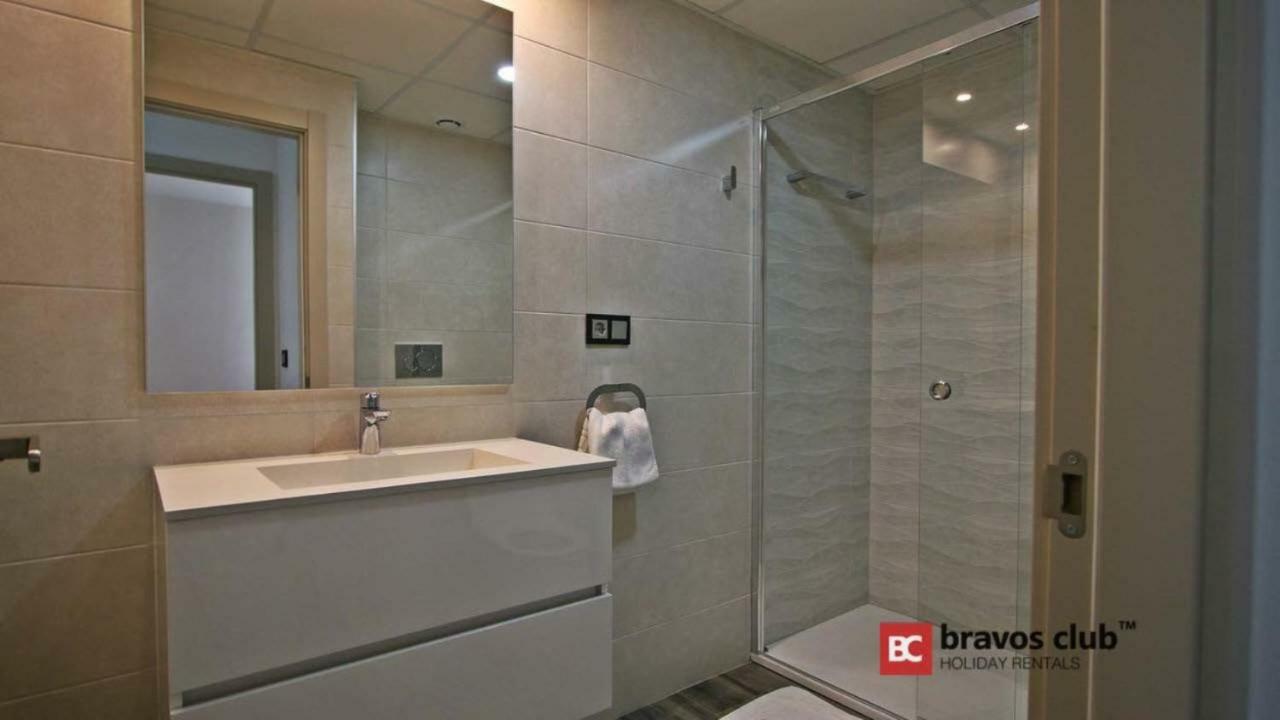 Appartamento La Ermita 7 By Bravos Club Benidorm Esterno foto
